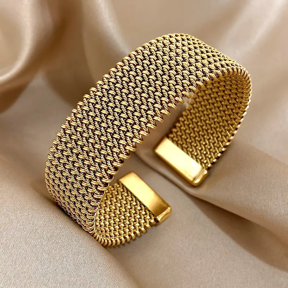 Bracciale in maglia dorata vintage