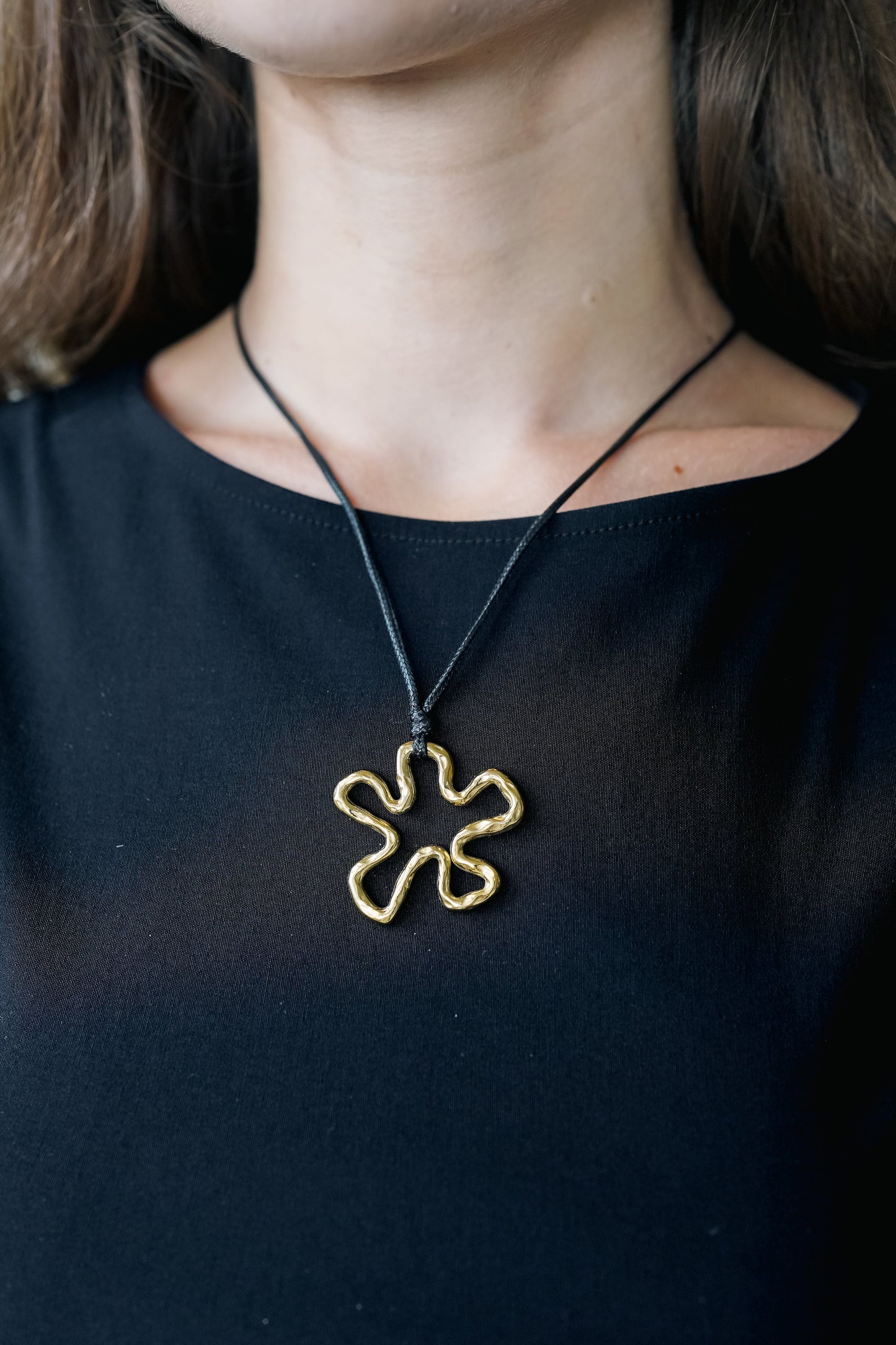 BELLA. Collana