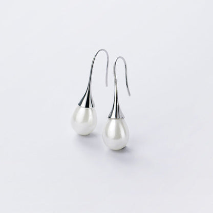 Orecchini a goccia con perle