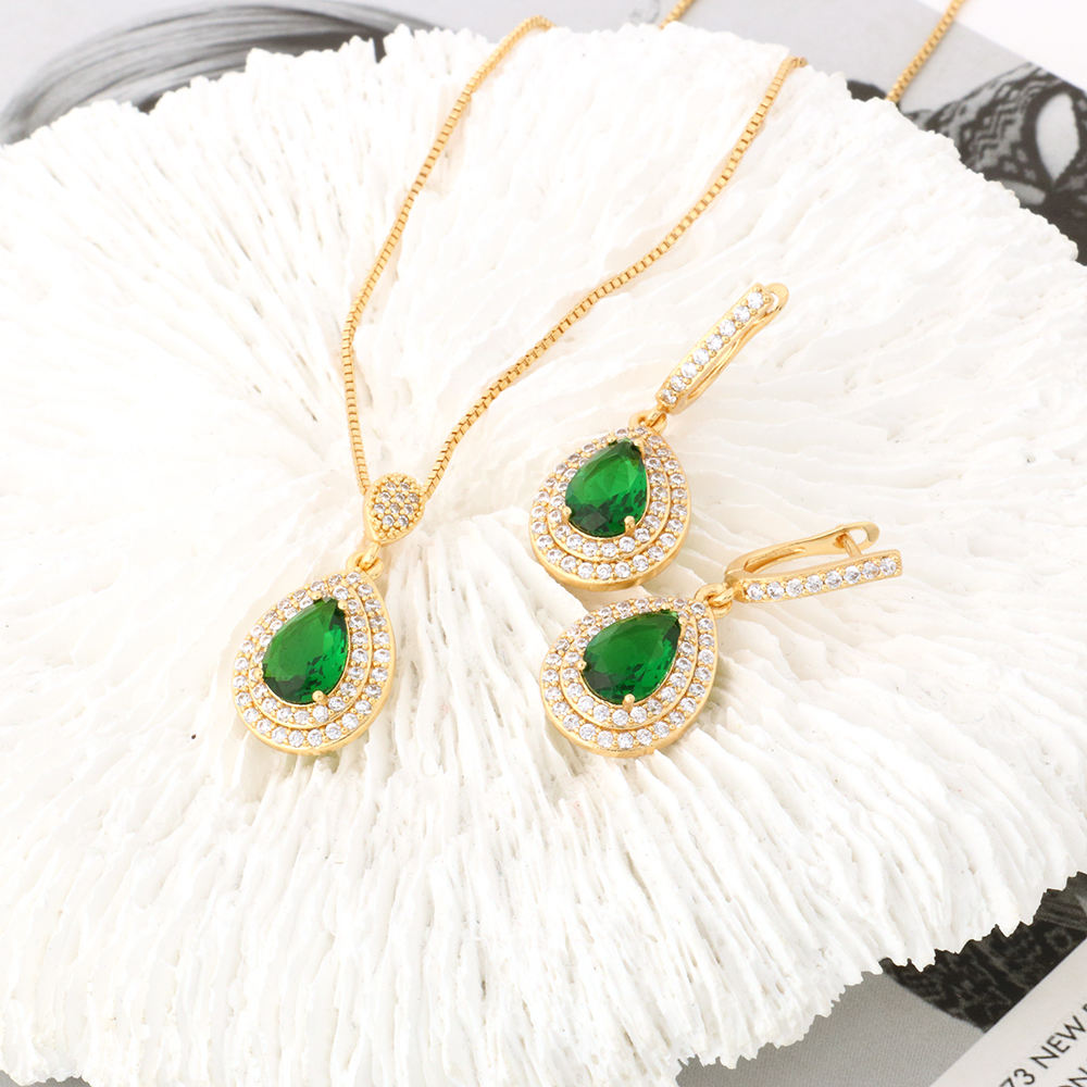Set collana e orecchini ELINA