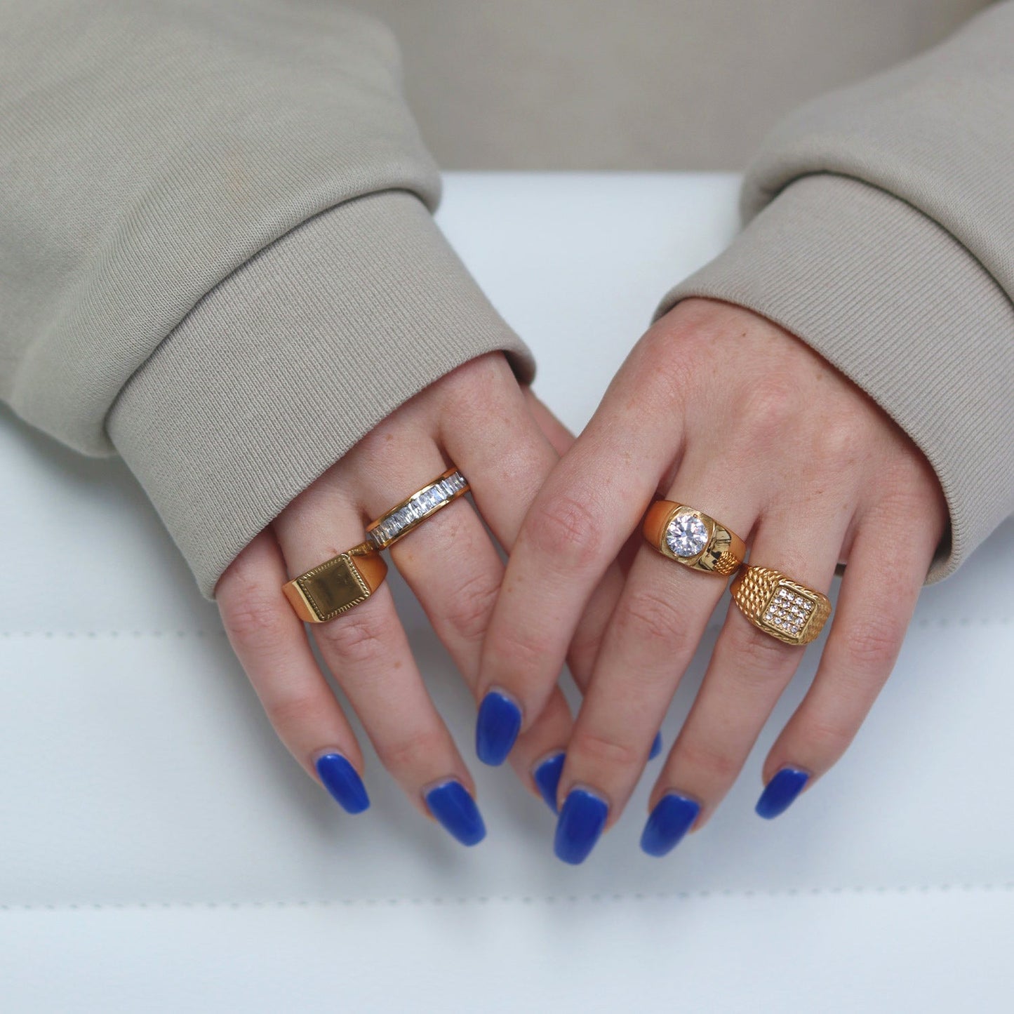 Anillo Baguette Chapado en Oro